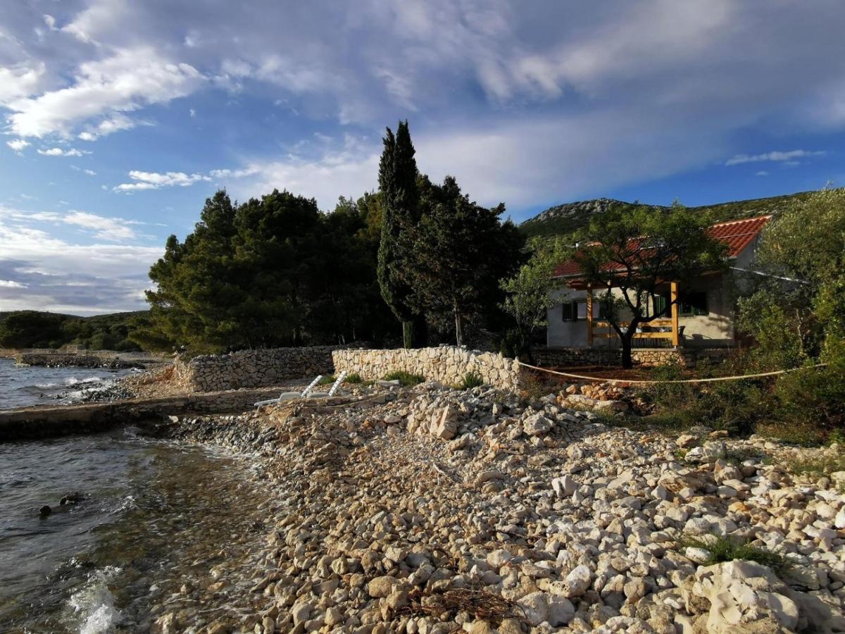 Kuca Za Odmor Obitelji Pedisic Villa Banj Exterior photo